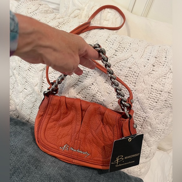 B Makowsky Leather Mini Crossbody Hand Bag Chain Strap Pumpkin/ Burnt Orange NWT - Picture 6 of 12